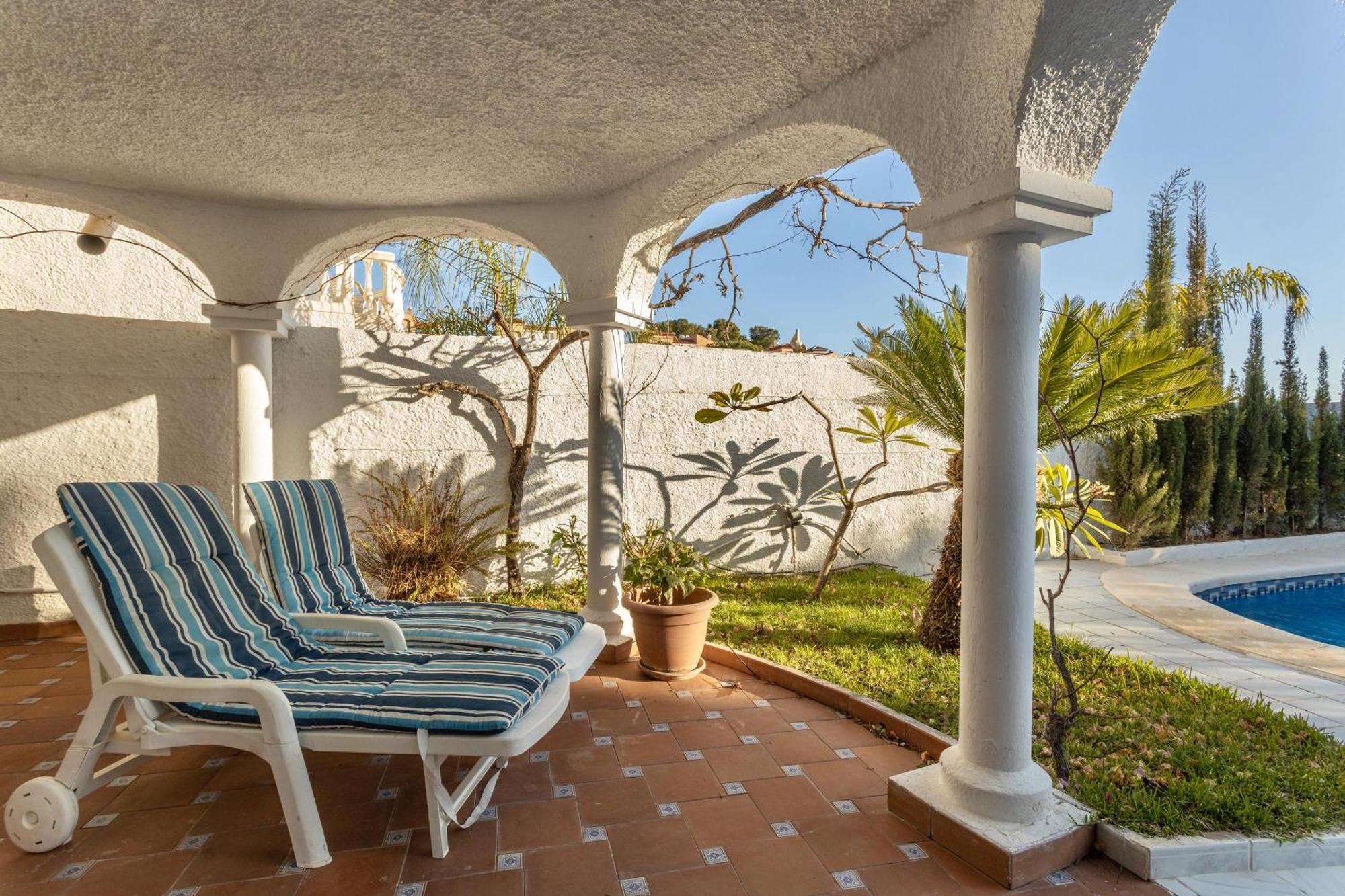 Villa Nerja Exteriör bild